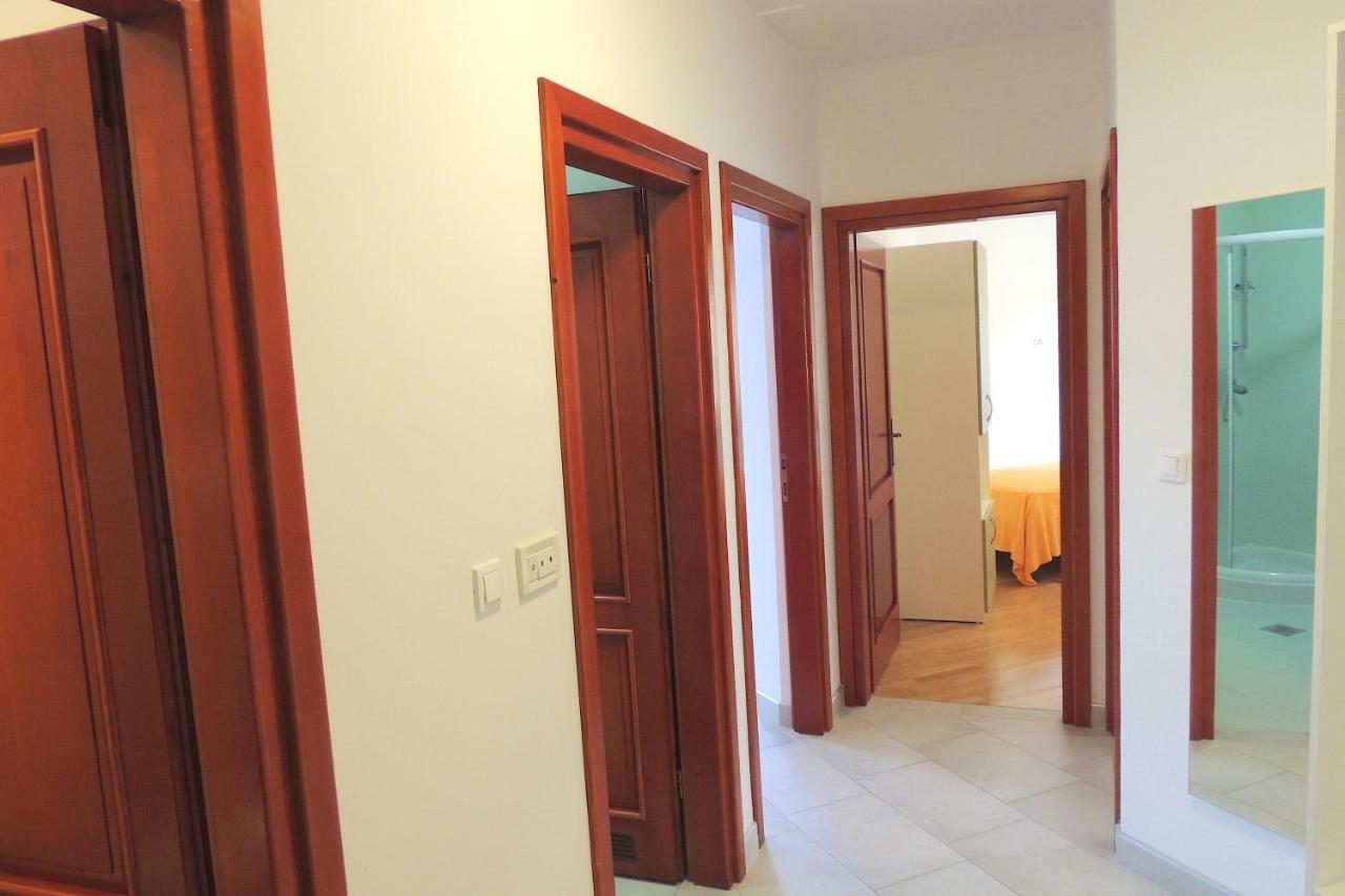 Villa Pineta Fažana Buitenkant foto